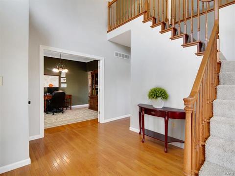 248 E Governor, Saint Charles, MO 63301 photo 3