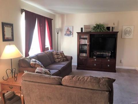 749 Woodrun Dr, Ballwin, MO 63021 photo 6