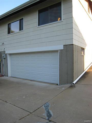 749 Woodrun Dr, Ballwin, MO 63021 photo 37