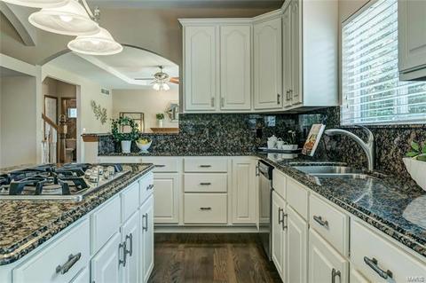 5332 Enchanted Dr, Weldon Spring, MO 63304 photo 18