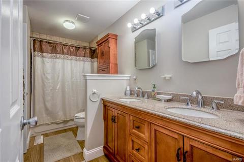 411 Palermo Dr, Ballwin, MO 63021 photo 14