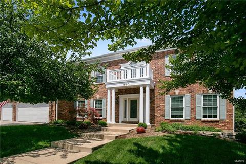 920 Crown Pointe Estates Dr, Wildwood, MO 63021 photo 1