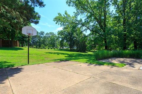 5 Cobblestone Dr, Ballwin, MO 63011 photo 18