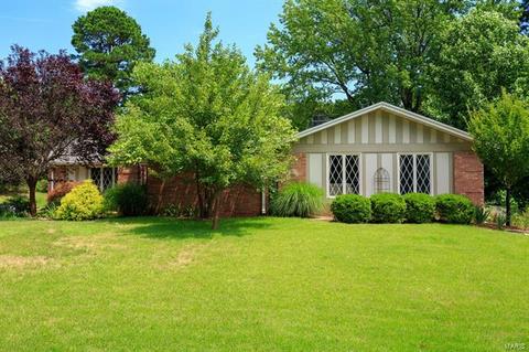 5 Cobblestone Dr, Ballwin, MO 63011 photo 1