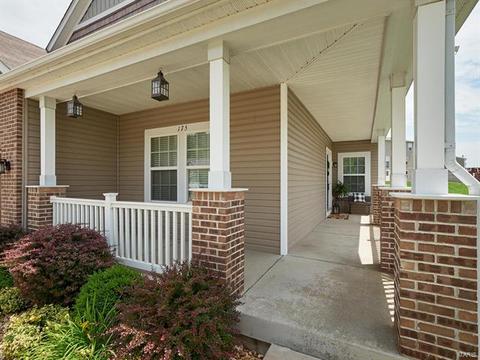 175 Fox Creek Dr, Wentzville, MO 63385 photo 3