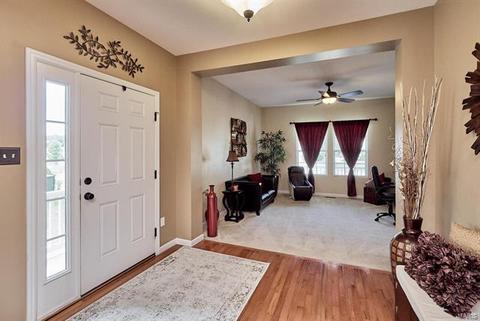 175 Fox Creek Dr, Wentzville, MO 63385 photo 5