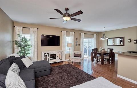 175 Fox Creek Dr, Wentzville, MO 63385 photo 12