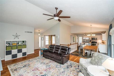 10 Mccluer Ct, O'fallon, MO 63368 photo 9