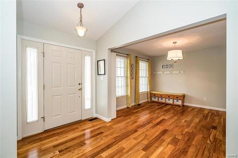 10 Mccluer Ct, O'fallon, MO 63368 photo 5