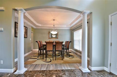 103 Harvestgate Ct, Lake Saint Louis, MO 63367 photo 9