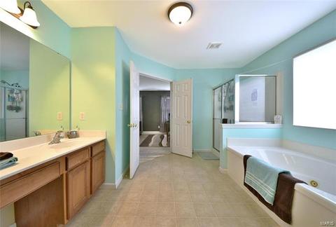 103 Harvestgate Ct, Lake Saint Louis, MO 63367 photo 37