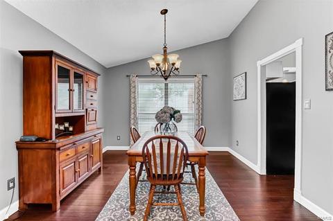 102 Hollyleaf Dr, Ballwin, MO 63021 photo 12