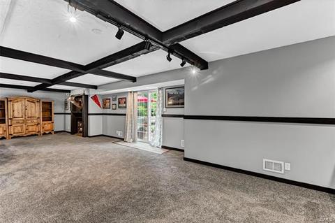 102 Hollyleaf Dr, Ballwin, MO 63021 photo 36