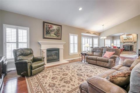 75 Moss Glen Ct, O'fallon, MO 63368 photo 12