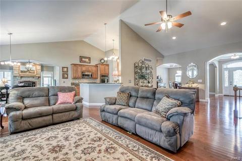 75 Moss Glen Ct, O'fallon, MO 63368 photo 14