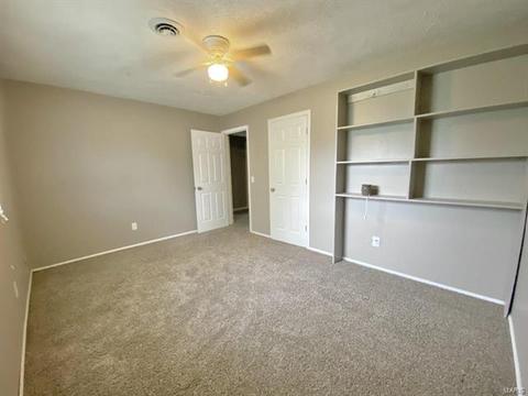 202 Donald Dr, O'fallon, MO 63366 photo 13