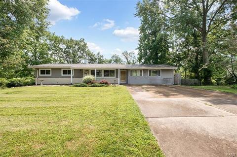 22 Alfresco Dr, Manchester, MO 63021 photo 2