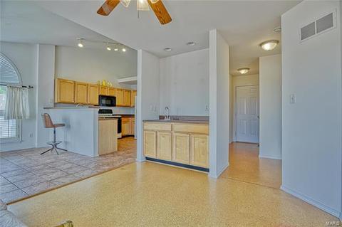 1212 Hunters Chase Dr, Eureka, MO 63025 photo 20