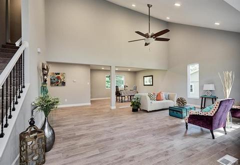 915 Parma, Ballwin, MO 63021 photo 5