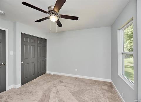 915 Parma, Ballwin, MO 63021 photo 22