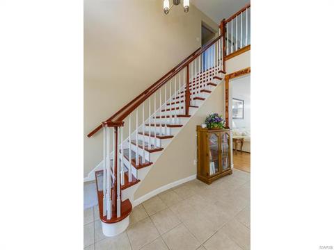 1004 Pearview Dr, Saint Peters, MO 63376 photo 6