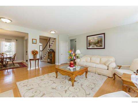 1004 Pearview Dr, Saint Peters, MO 63376 photo 13