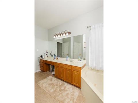 1004 Pearview Dr, Saint Peters, MO 63376 photo 27