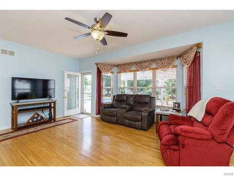 1004 Pearview Dr, Saint Peters, MO 63376 photo 18