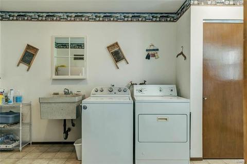 1012 Cla Ter Ri Dr, Ballwin, MO 63011 photo 22