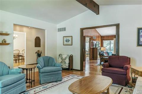 1012 Cla Ter Ri Dr, Ballwin, MO 63011 photo 6