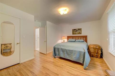 302 Wildbrier, Ballwin, MO 63011 photo 22