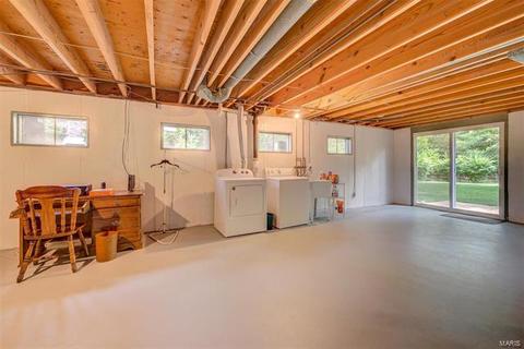 302 Wildbrier, Ballwin, MO 63011 photo 35
