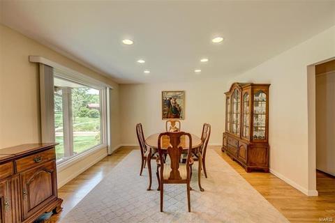 302 Wildbrier, Ballwin, MO 63011 photo 13