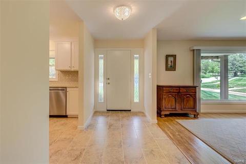 302 Wildbrier, Ballwin, MO 63011 photo 8