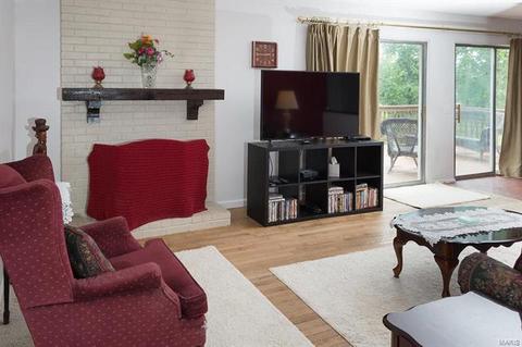 1310 Rusticview Dr, Ballwin, MO 63011 photo 13