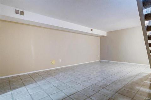 1210 Wicklow Rd #F, Ballwin, MO 63021 photo 22