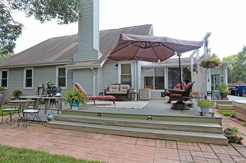 689 Walnut Point Ct, Ballwin, MO 63021 photo 19