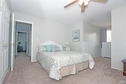 689 Walnut Point Ct, Ballwin, MO 63021 photo 13