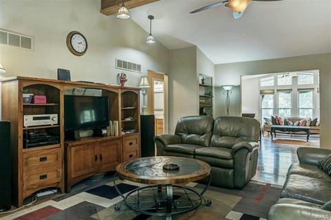402 Baberton, Ballwin, MO 63011 photo 7