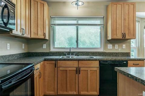 402 Baberton, Ballwin, MO 63011 photo 11