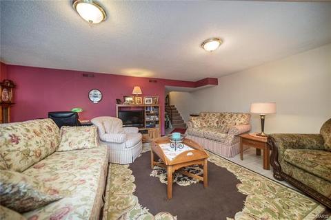 122 Carmel Woods Dr, Ellisville, MO 63021 photo 17
