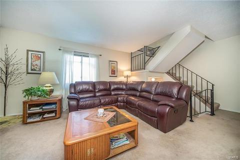 122 Carmel Woods Dr, Ellisville, MO 63021 photo 20