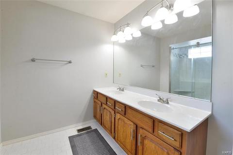 1646 Carman Manor Ct, Manchester, MO 63021 photo 40