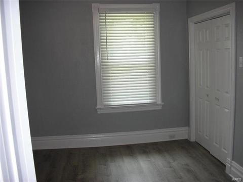 5218 Gresham, Saint Louis, MO 63109 photo 10