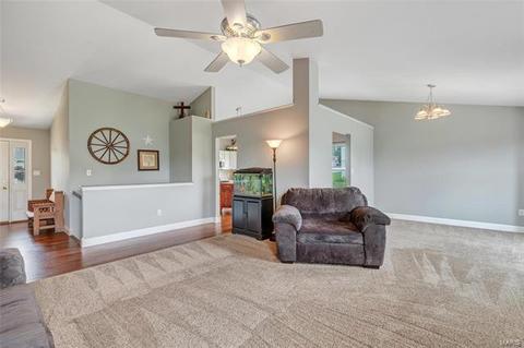 45 W Park Dr, O'fallon, MO 63366 photo 8