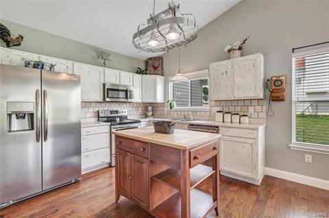 45 W Park Dr, O'fallon, MO 63366 photo 13