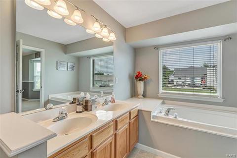 45 W Park Dr, O'fallon, MO 63366 photo 23