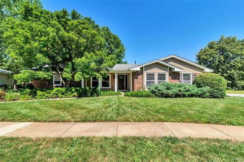 103 Lea Meadows Dr, Ballwin, MO 63011 photo 1