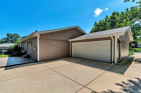 103 Lea Meadows Dr, Ballwin, MO 63011 photo 20