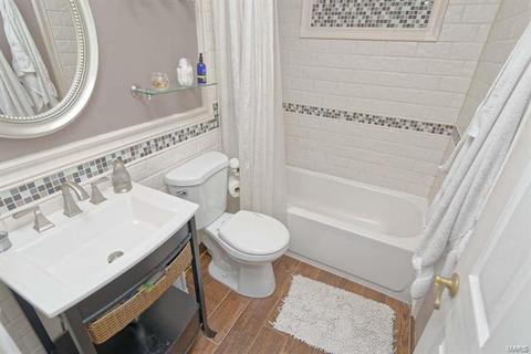 138 Hollyleaf, Ballwin, MO 63021 photo 19